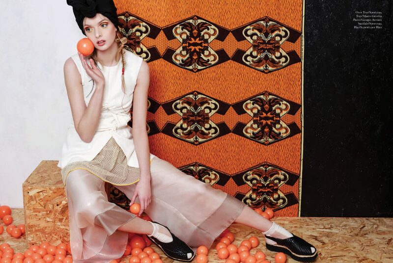 Velvet magazine — Color game — image 5 of 9
