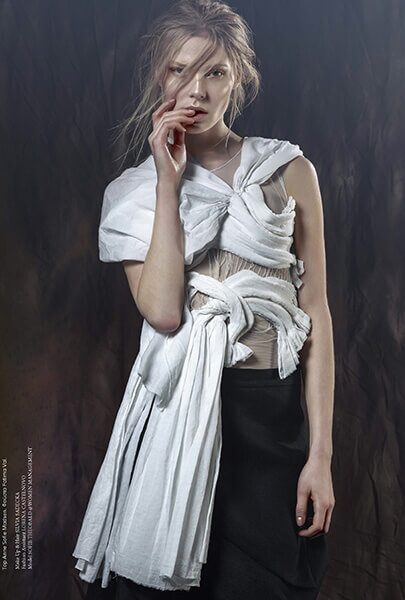 L'Officiel Hellas — Simply woman — image 8 of 8
