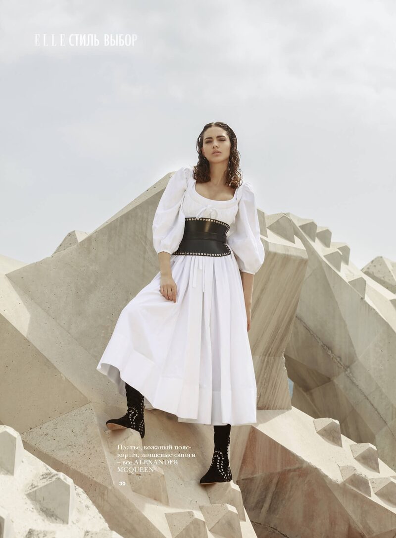 Elle Kazakhstan — Sea Architecture — image 7 of 7
